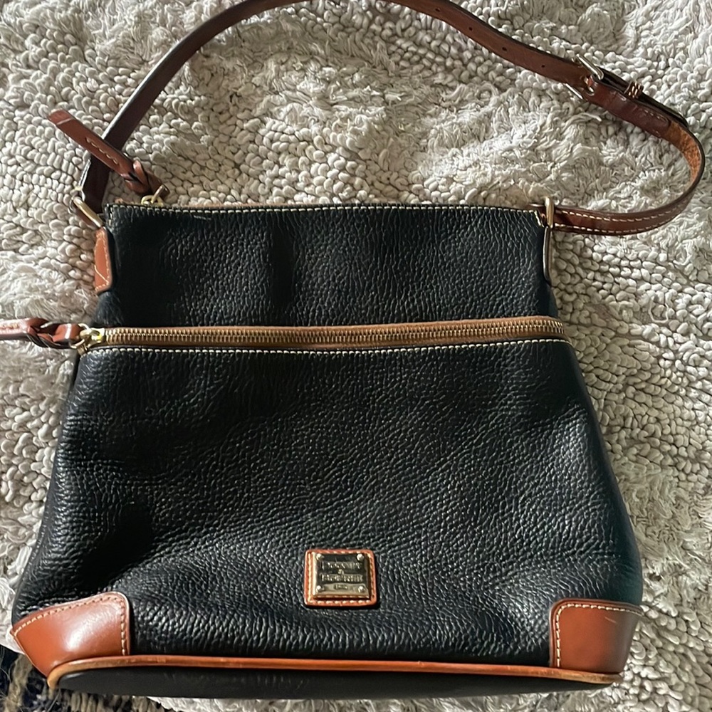 Dooney & Bourke leather bag